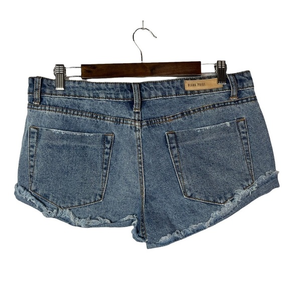 Blank Paige Medium Wash Distressed Denim Shorts L - Picture 2 of 5